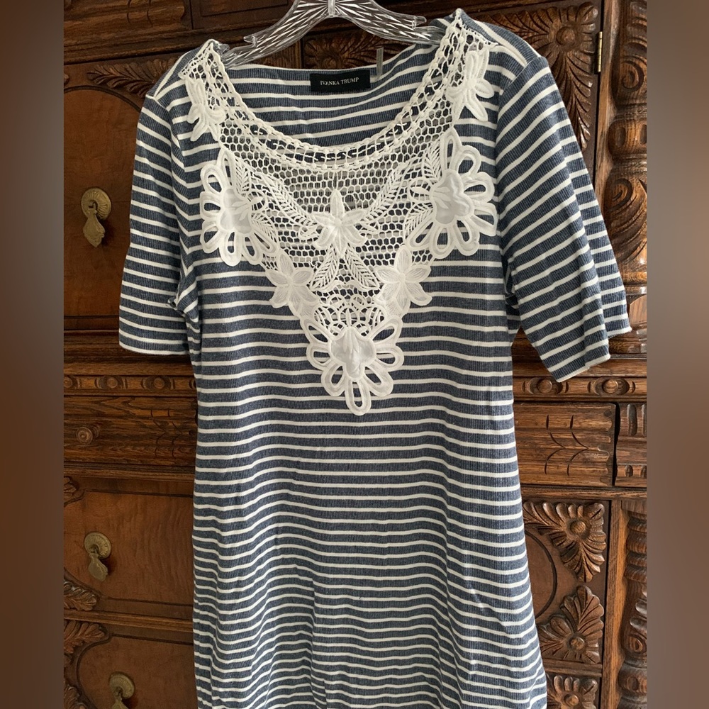 Ivanka short sleeved dress